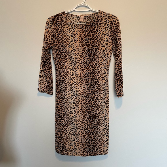 Cheetah Print Mini Dress - Picture 2 of 7